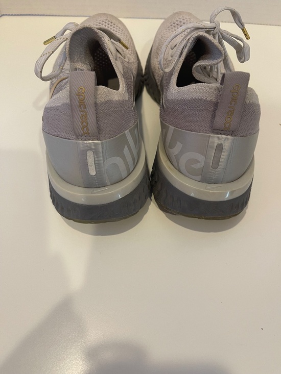 Nike Epic React Sneakers in White and Gold AV3048 Sz 7 - Picture 3 of 5